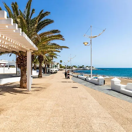 Apartman Home2book Sunlit & Stylish In