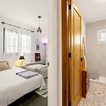 Home2book Sunlit & Stylish In